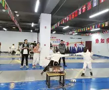  跆拳道夜战：岭南灰熊队鏖战江汉貔貅队，速度优势明显边后卫成为亮点