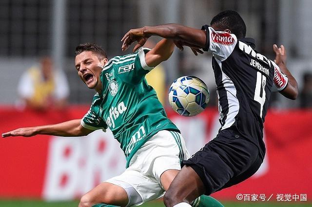 今晚体能课后,弗拉门戈更衣室发声备战欧篮联,媒体盛赞,心理建设被强调  今晚体能课后,弗拉门戈更衣室发声备战欧篮联,媒体盛赞,心理建设被强调