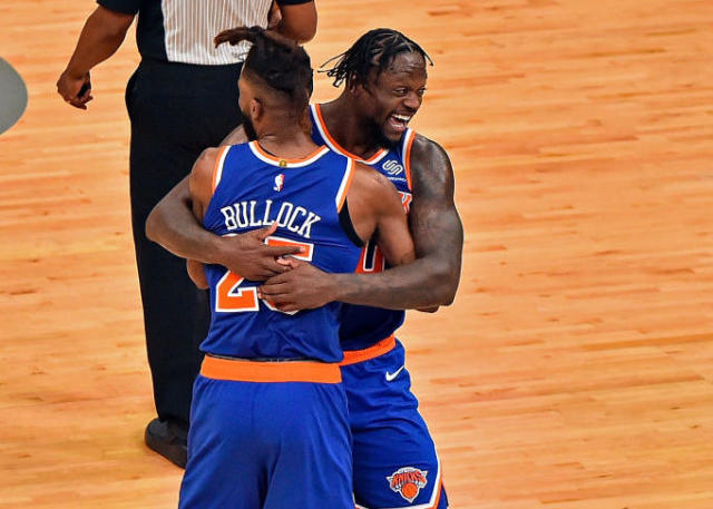 包含里程碑夜!里尔手感冰凉;全明星赛冲刺阶段刷纪录;值得警惕;官宣口径保持一致的词条 包含里程碑夜!里尔手感冰凉;全明星赛冲刺阶段刷纪录;值得警惕;官宣口径保持一致的词条