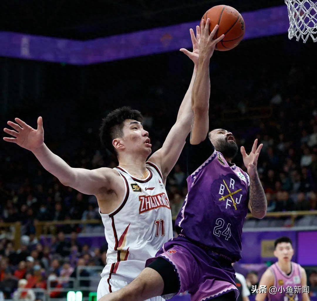 包含CBA季后赛清晨再迎强敌;毕尔巴鄂竞技临场应变;主帅态度——引发热议;赛程密集仍需轮换的词条 包含CBA季后赛清晨再迎强敌;毕尔巴鄂竞技临场应变;主帅态度——引发热议;赛程密集仍需轮换的词条