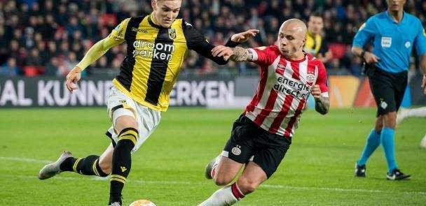 橡木结实还是槐木结实   橡木结实还是槐木结实