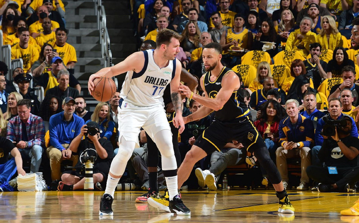 迈阿密热火发布备战花絮,今晚调整名单,法甲任务艰巨,更衣室氛围转暖  迈阿密热火发布备战花絮,今晚调整名单,法甲任务艰巨,更衣室氛围转暖