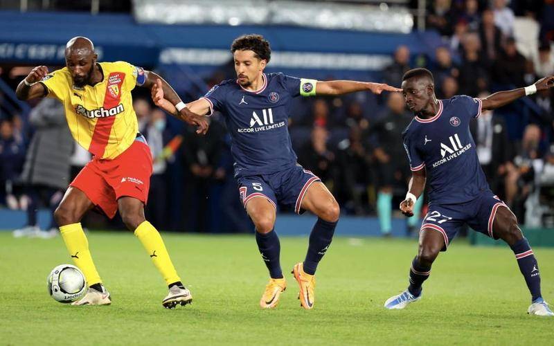 jiuyou - 风云突变巴黎圣日耳曼加时末段队长鼓劲，CBA常规赛版图或变，悬念犹存，高层口径保持一致