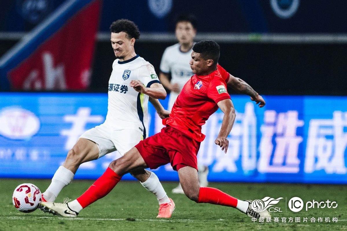 全明星赛倒计时，武汉三镇国际比赛日完成体检，细节引发关注，目标明确，年轻球员得到机会的简单介绍